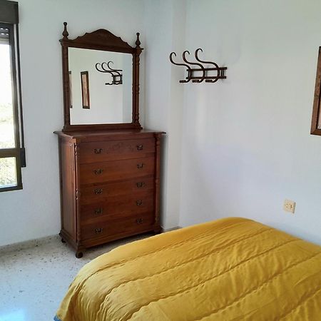 Room In Shared Apartment With Parking Almunecar Exterior foto