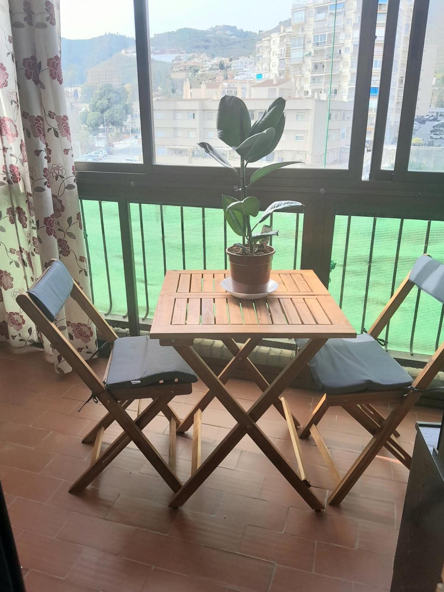 Room In Shared Apartment With Parking Almunecar Exterior foto